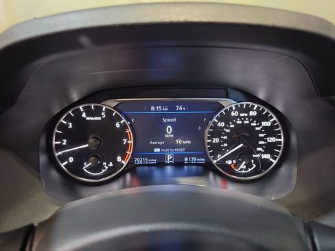 Used 2024 Nissan Altima 2.5 SV FWD image 10