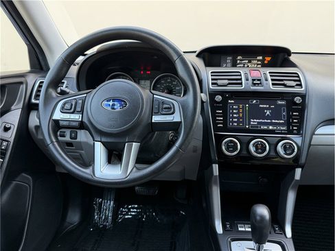 Used 2017 Subaru Forester 2.5i Premium w/ All-Weather Package AWD/4WD image 15