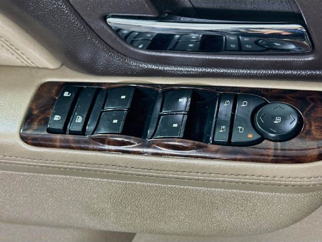 Used 2013 GMC Yukon XL Denali AWD/4WD image 23