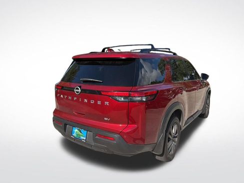 Used 2024 Nissan Pathfinder SV w/ SV Premium Package FWD image 5