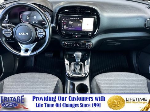 Used 2023 Kia Soul EX FWD image 13
