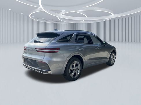 New 2026 Genesis GV70 2.5T Advanced image 4