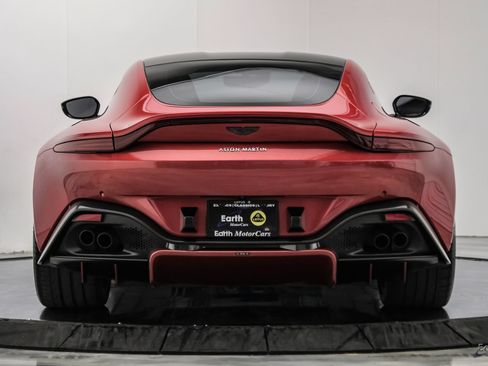 Used 2019 Aston Martin V8 Vantage Coupe RWD image 14