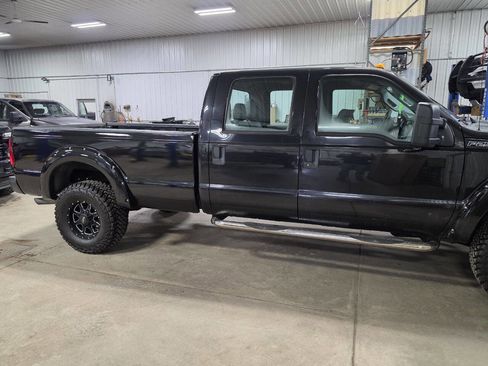Used 2015 Ford F250 XL w/ Snow Plow Prep Package AWD/4WD image 8