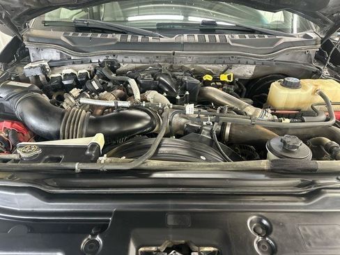Used 2019 Ford F250 XLT w/ XLT Value Package AWD/4WD image 22