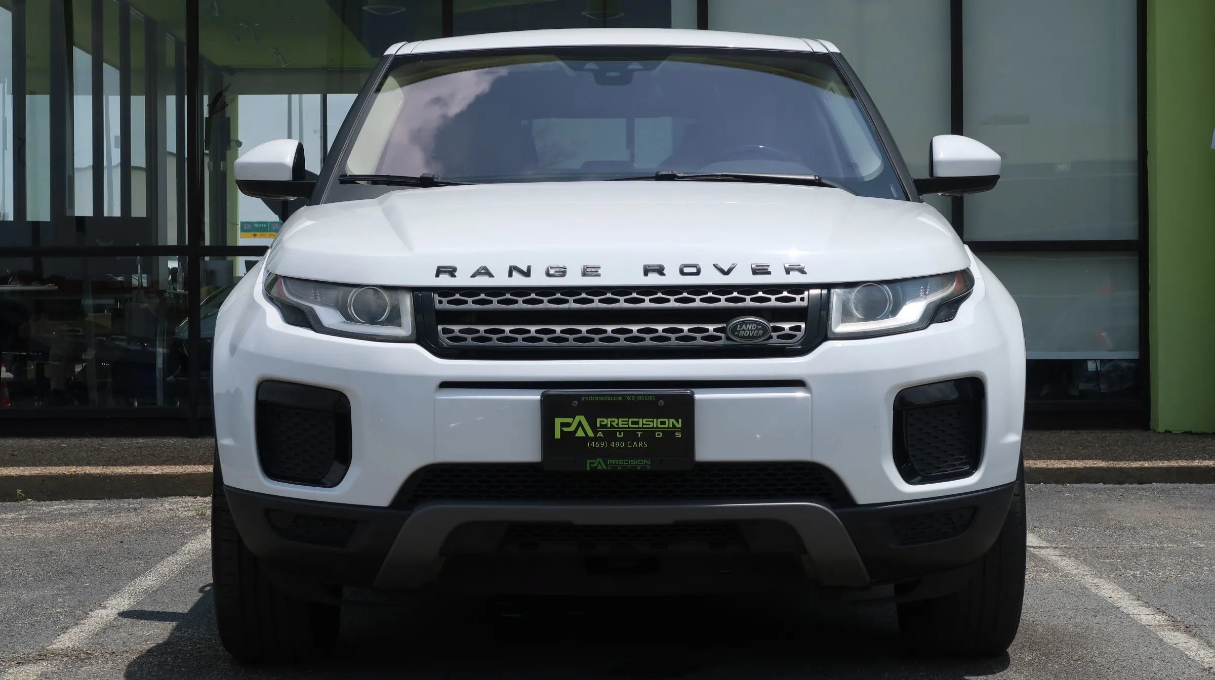 Used 2019 Land Rover Range Rover Evoque AWD/4WD image 2