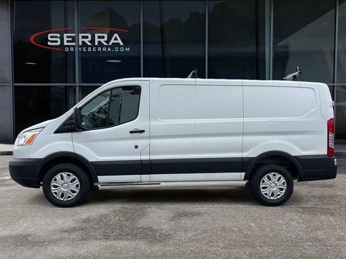 Used 2017 Ford Transit 250 130 Low Roof w/ Exterior Upgrade Package RWD image 2