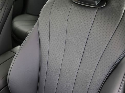 New 2024 Mercedes-Benz E 350 4MATIC Sedan image 22