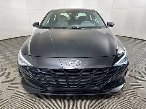 Used 2023 Hyundai Elantra SEL image 8