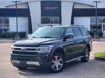 Used 2022 Ford Expedition XLT