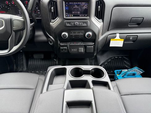 New 2026 GMC Sierra 2500 Pro w/ Convenience Package image 19