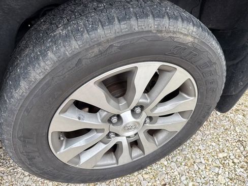 Used 2010 Toyota Sequoia Limited image 7