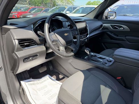 Used 2023 Chevrolet Traverse LT w/ LPO, Floor Liner Package AWD/4WD image 12