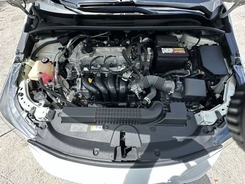 Used 2021 Toyota Corolla LE FWD image 27