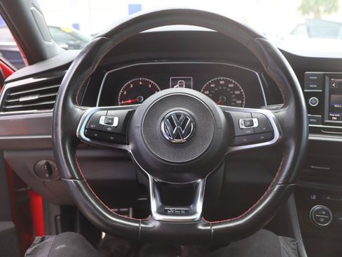 Used 2020 Volkswagen Jetta GLI FWD image 17