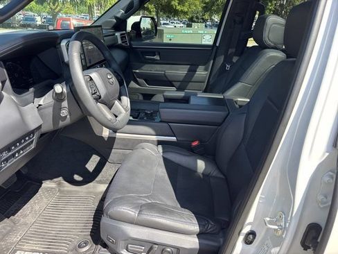 Used 2026 Toyota Sequoia Platinum AWD/4WD image 15