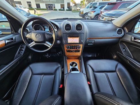Used 2009 Mercedes-Benz GL 450 4MATIC image 19