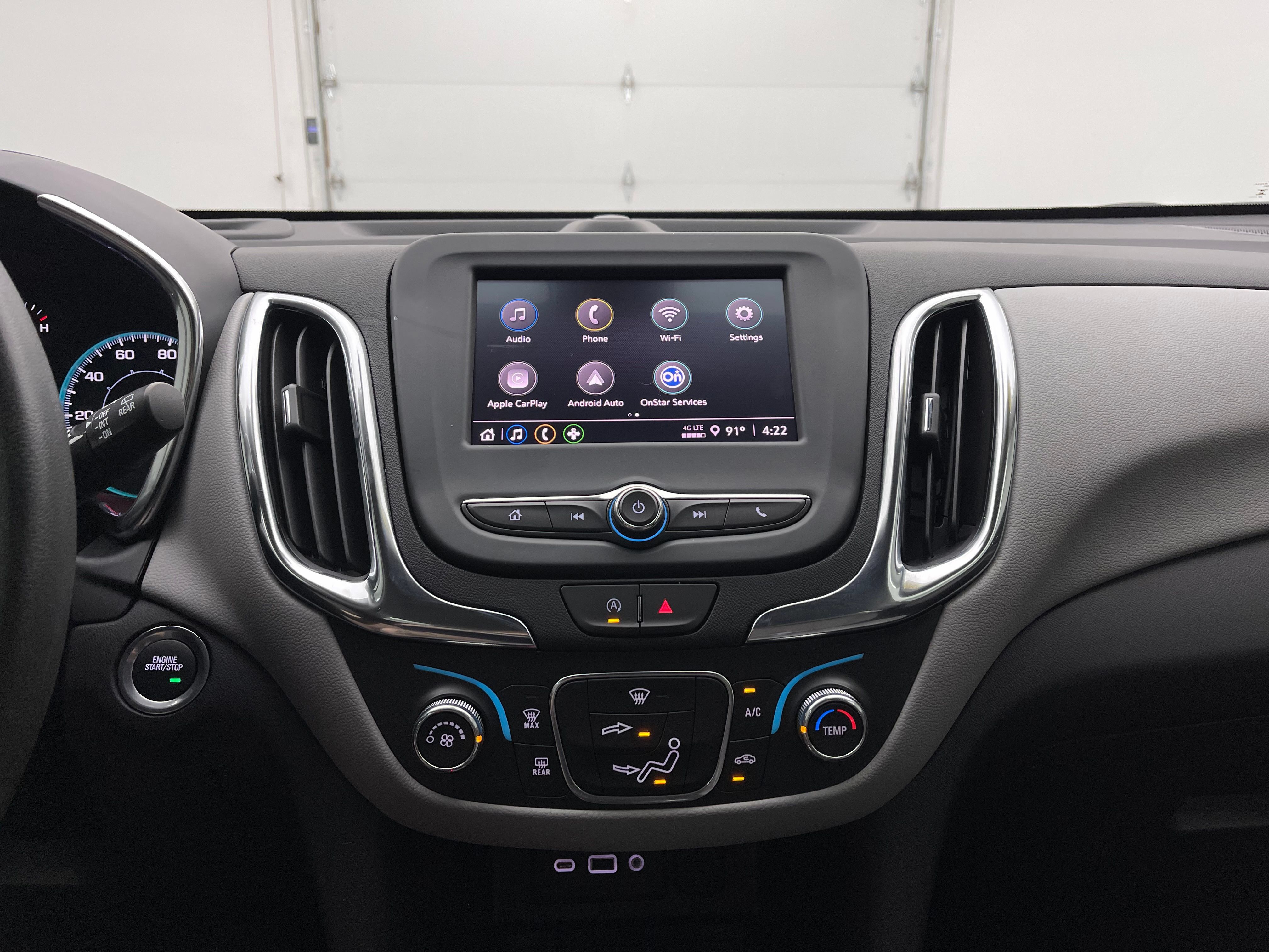 Used 2024 Chevrolet Equinox LS FWD image 20