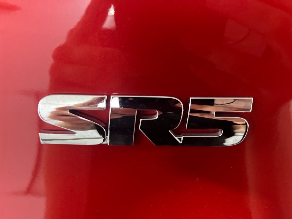Used 2022 Toyota 4Runner SR5 AWD/4WD image 43