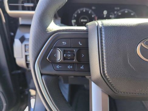 New 2025 Toyota 4Runner Limited image 17