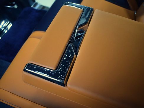 New 2026 Rolls-Royce Cullinan image 21