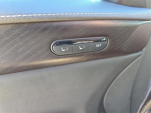 Used 2023 INFINITI QX60 Sensory w/ Vision Package image 14