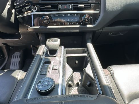 Certified 2024 Nissan Pathfinder SL w/ SL Premium Package AWD/4WD image 21