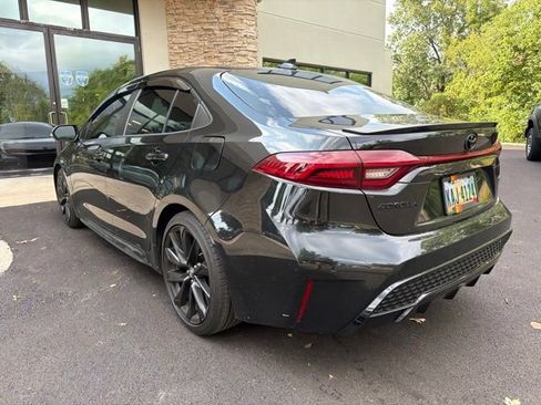 Used 2020 Toyota Corolla SE FWD image 6