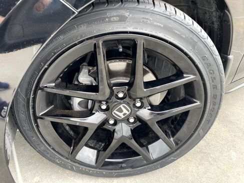 Used 2023 Honda Civic Sport image 6