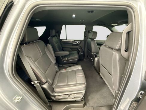 Used 2022 Chevrolet Tahoe RST w/ Luxury Package AWD/4WD image 21
