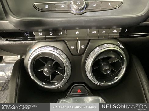 Used 2024 Chevrolet Camaro LT image 28