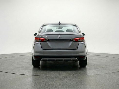 Used 2025 Nissan Versa SV FWD image 7