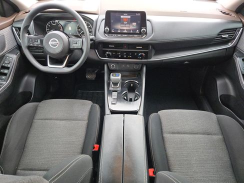 Used 2021 Nissan Rogue S image 15