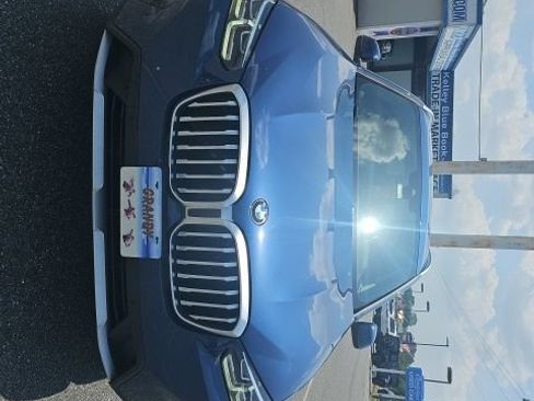 Used 2023 BMW X3 xDrive30i w/ Premium Package AWD/4WD image 13