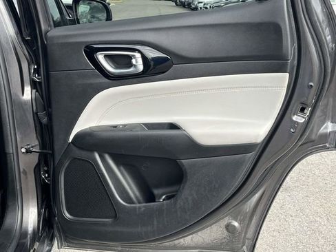 Used 2023 Jeep Compass Limited image 22