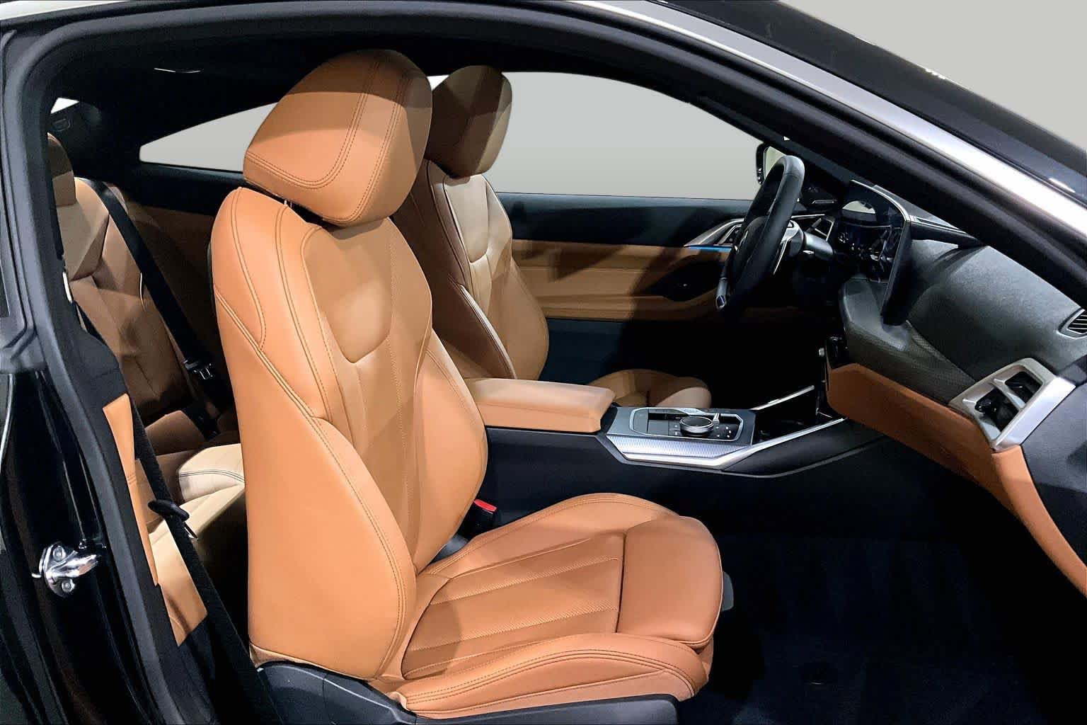 Used 2026 BMW 430i xDrive Coupe w/ Premium Package AWD/4WD image 7