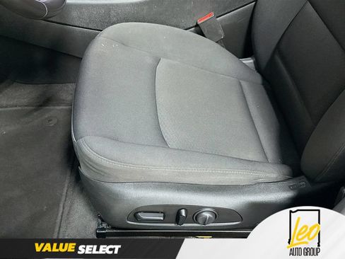 Used 2020 Chevrolet Malibu RS FWD image 20