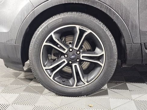 Used 2015 Ford Explorer Sport w/ Equipment Group 401A image 9