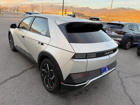 Used 2023 Hyundai Ioniq 5 SEL image 5