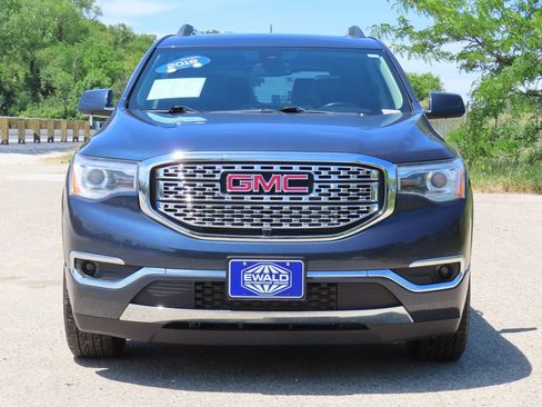 Used 2019 GMC Acadia Denali w/ Technology Package AWD/4WD image 19