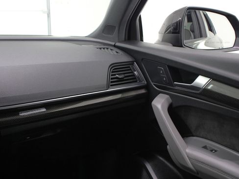 Used 2019 Audi SQ5 Premium Plus w/ Premium Plus Package image 55