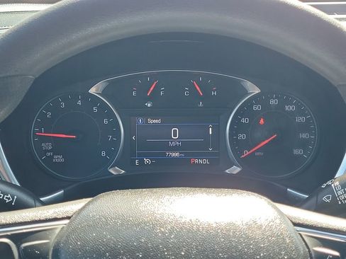 Used 2019 Chevrolet Equinox LT FWD image 27