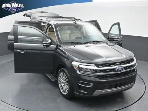 Certified 2022 Ford Expedition Limited RWD image 25