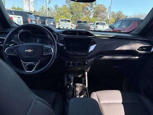 Used 2023 Chevrolet TrailBlazer ACTIV w/ Convenience Package FWD image 12