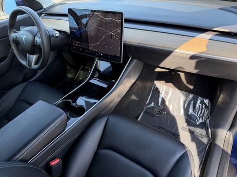 Used 2020 Tesla Model Y Long Range AWD/4WD image 30