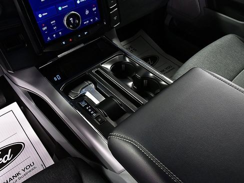 Used 2024 Ford F150 Lightning Flash image 25