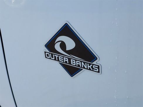 New 2025 Ford Bronco Sport Outer Banks image 33