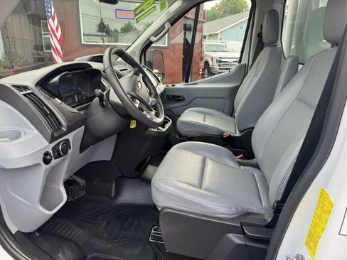 Used 2019 Ford Transit 350 156 DRW RWD image 8