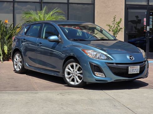 Used 2010 MAZDA MAZDA3 s Sport FWD image 3