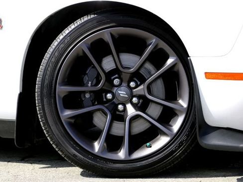 Used 2023 Dodge Challenger R/T Scat Pack w/ Plus Package image 2